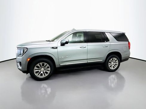 Used 2024 GMC Yukon Denali w/ Max Trailering Package image 5