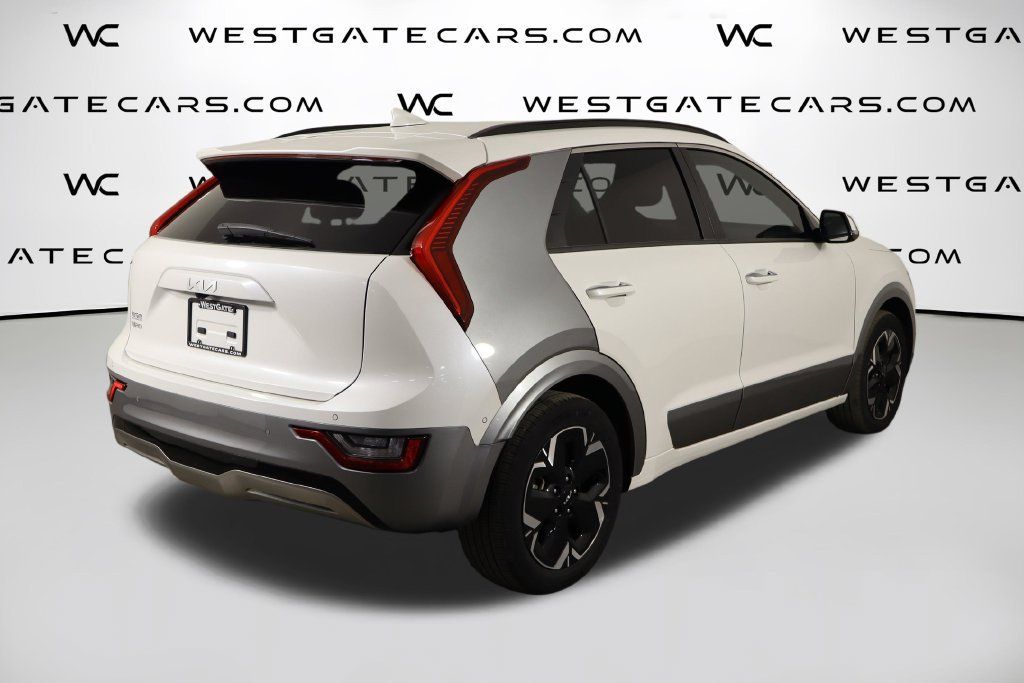 Used 2023 Kia Niro Wave w/ Wave Preserve Package FWD image 48