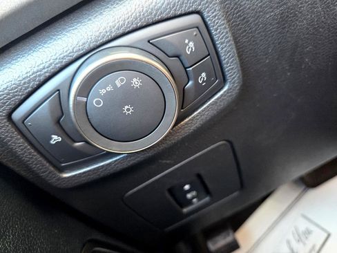 Used 2018 Ford F150 Raptor w/ Equipment Group 802A Luxury image 22