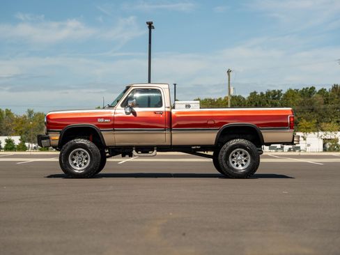 Used 1992 Dodge D/W Truck 350 image 8