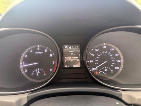 Used 2018 Hyundai Santa Fe Sport AWD/4WD image 23
