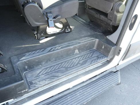 Used 2019 Ford Transit 350 XLT image 20