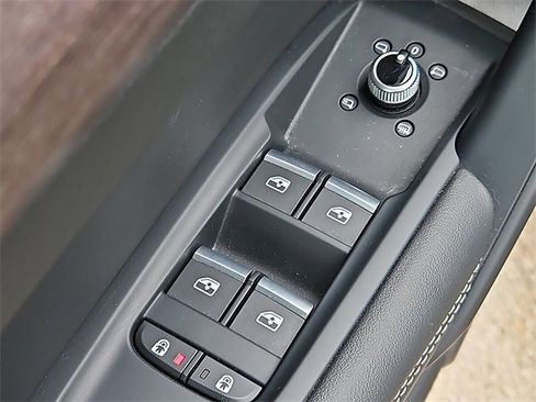 Used 2022 Audi Q5 2.0T Premium Plus image 13