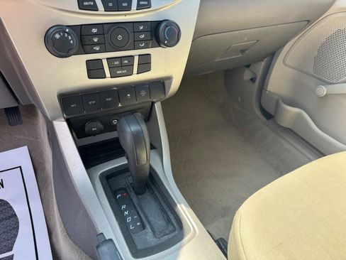 Used 2010 Ford Focus S image 10