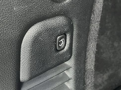 Used 2023 Dodge Durango Citadel image 6