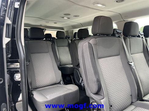 Used 2023 Ford Transit 350 XLT image 24