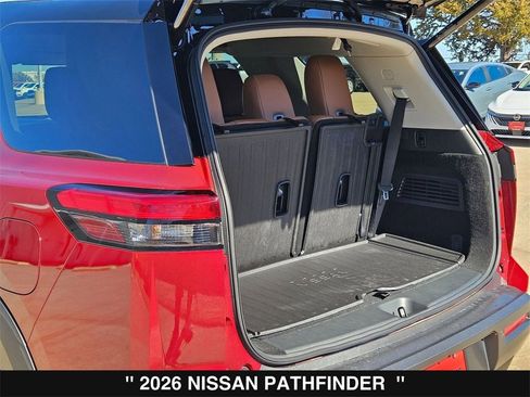 New 2026 Nissan Pathfinder Platinum image 30