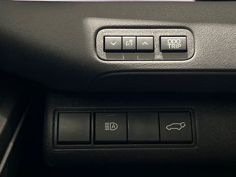 New 2026 Toyota C-HR AWD/4WD image 28