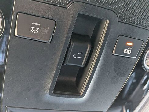 Certified 2023 Kia Sorento X-Line EX image 23