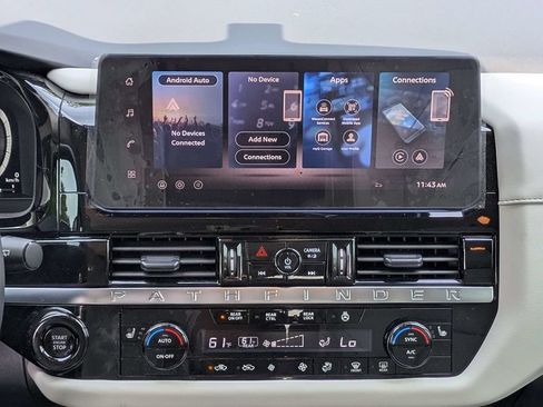 Used 2026 Nissan Pathfinder SL FWD image 19