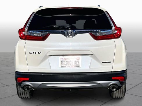 Used 2018 Honda CR-V Touring image 5