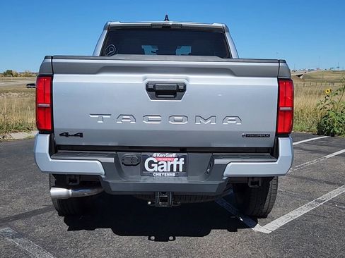 New 2025 Toyota Tacoma TRD Off-Road image 20