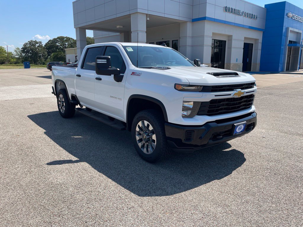 New 2026 Chevrolet Silverado 2500 Custom w/ Custom Convenience Package AWD/4WD image 9