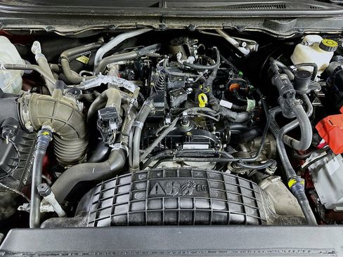 Used 2021 Ford Ranger Lariat w/ Equipment Group 501A High image 9