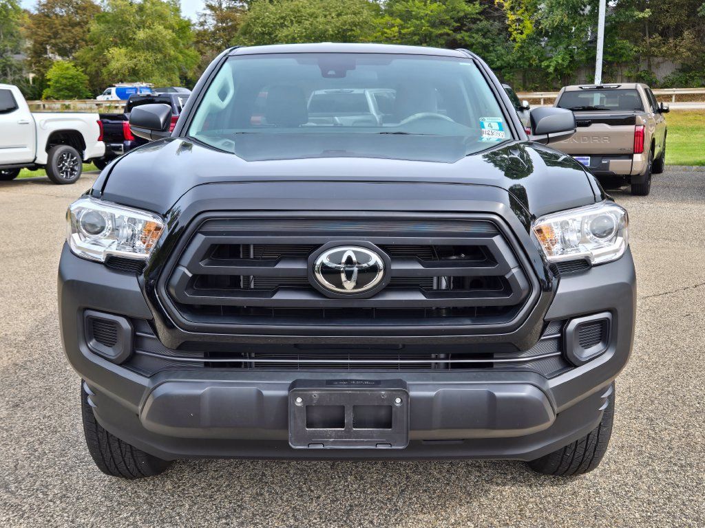 Used 2023 Toyota Tacoma SR AWD/4WD image 9