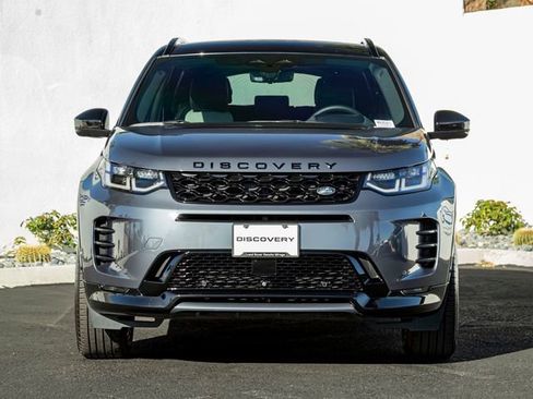 Used 2024 Land Rover Discovery Sport Dynamic SE image 3