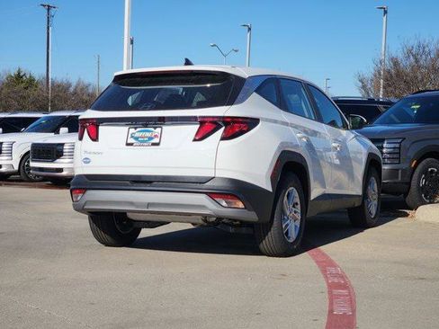 New 2026 Hyundai Tucson SE image 4