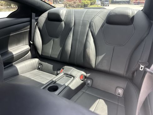 Used 2019 INFINITI Q60 3.0t Luxe RWD image 14