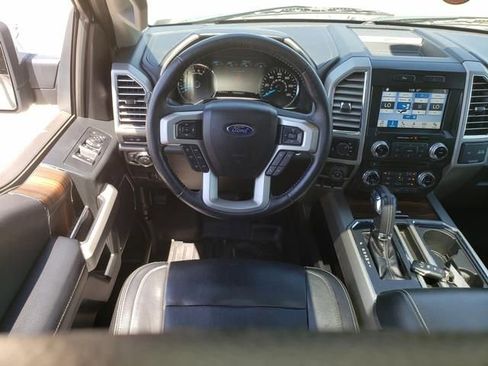 Used 2016 Ford F150 Lariat w/ Equipment Group 502A Luxury AWD/4WD image 17