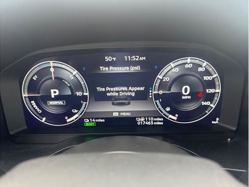 Used 2023 Mitsubishi Outlander SEL image 11