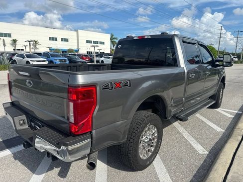 Used 2022 Ford F250 XLT w/ XLT Premium Package AWD/4WD image 5
