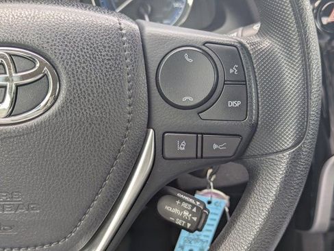 Used 2018 Toyota Corolla LE w/ LE Premium Package image 22