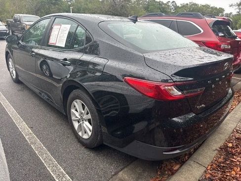 Used 2025 Toyota Camry LE FWD image 6