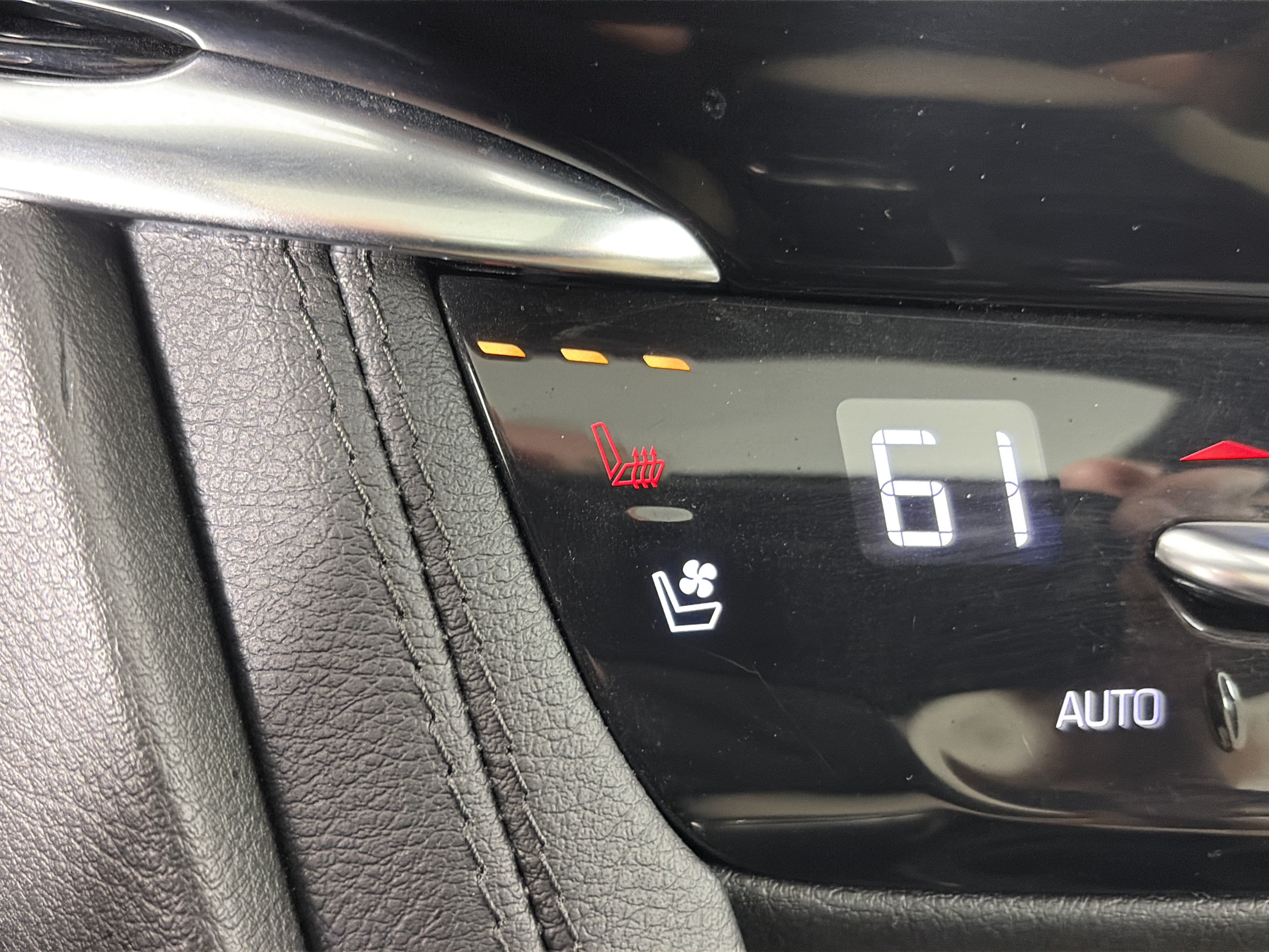 Used 2021 Cadillac XT6 Sport AWD/4WD image 31