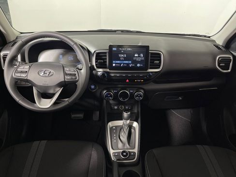 New 2026 Hyundai Venue SEL image 14