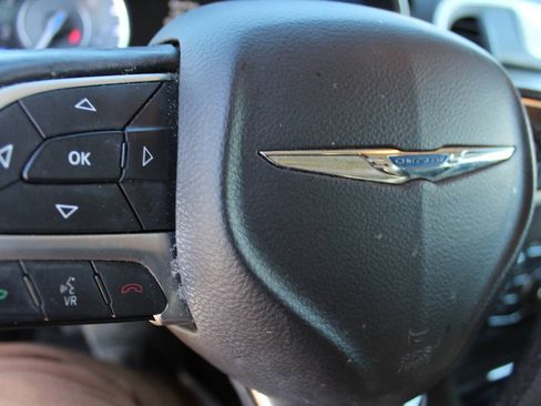 Used 2016 Chrysler 300 Limited AWD/4WD image 9