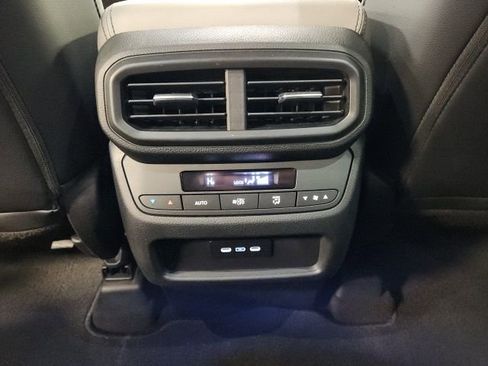 Certified 2025 Honda Pilot EX-L image 24