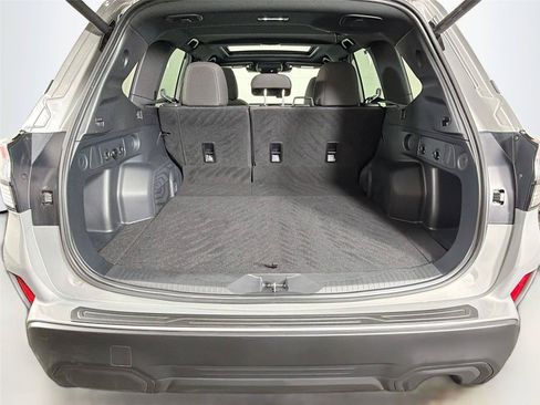 Used 2026 Subaru Forester Premium AWD/4WD image 14