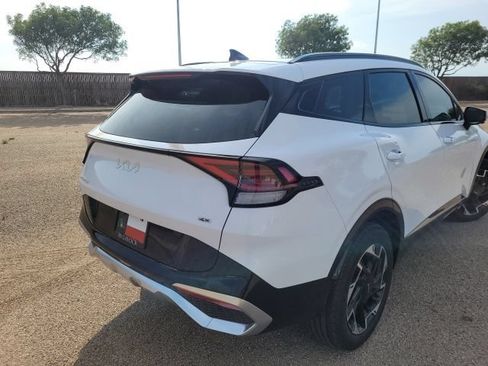 Used 2025 Kia Sportage SX AWD/4WD image 6