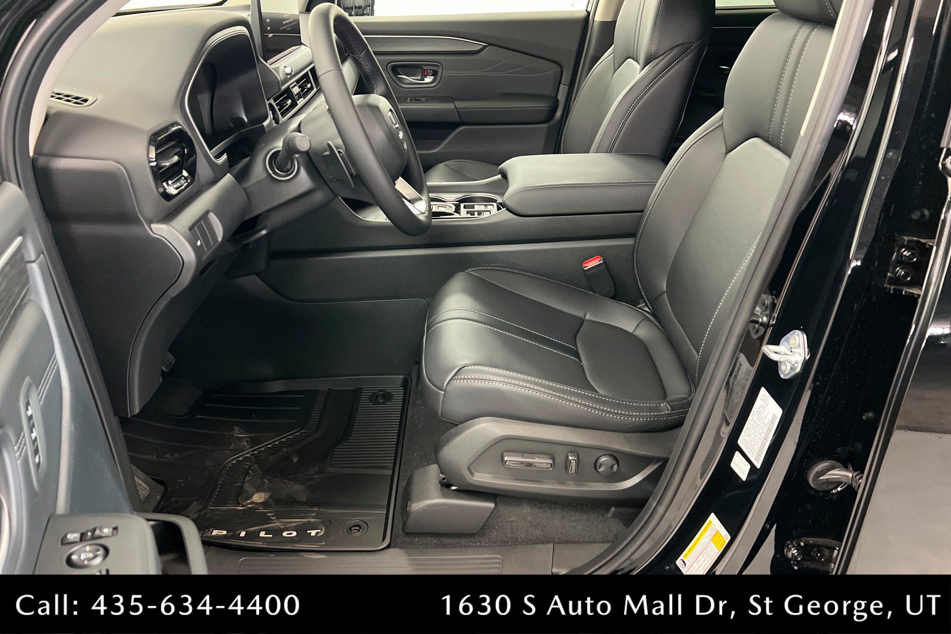 New 2026 Honda Pilot Touring image 17