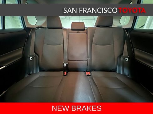 Used 2021 Toyota RAV4 LE image 13