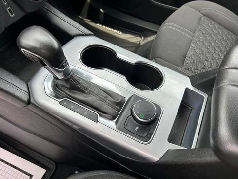 Used 2020 Chevrolet Blazer LT FWD image 31