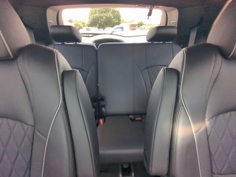 Used 2024 Buick Enclave Avenir w/ Avenir Technology Package FWD image 23