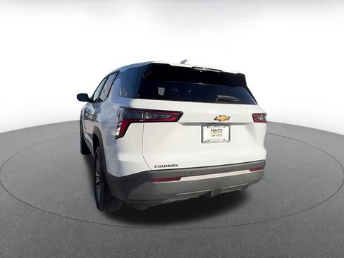Used 2025 Chevrolet Equinox LT image 11