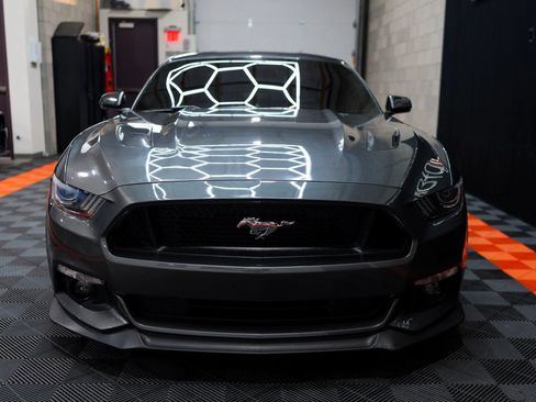 Used 2017 Ford Mustang GT Premium w/ GT Performance Package RWD image 8