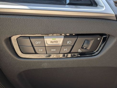 New 2026 BMW 330i Sedan w/ M Sport Package RWD image 16