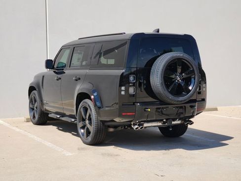 New 2025 Land Rover Defender 130 V8 AWD/4WD image 3