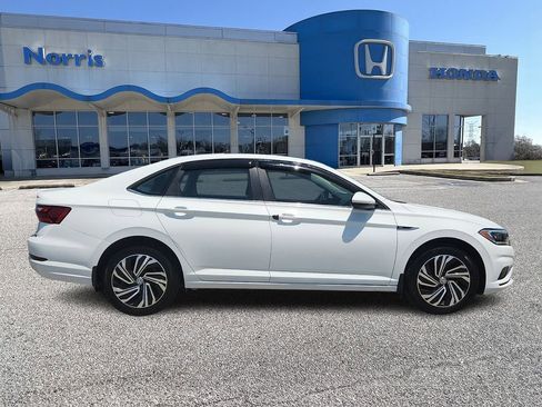 Used 2020 Volkswagen Jetta SEL FWD image 5