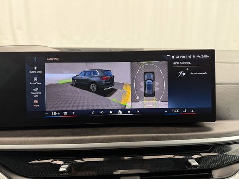 Used 2025 BMW X5 xDrive40i image 39