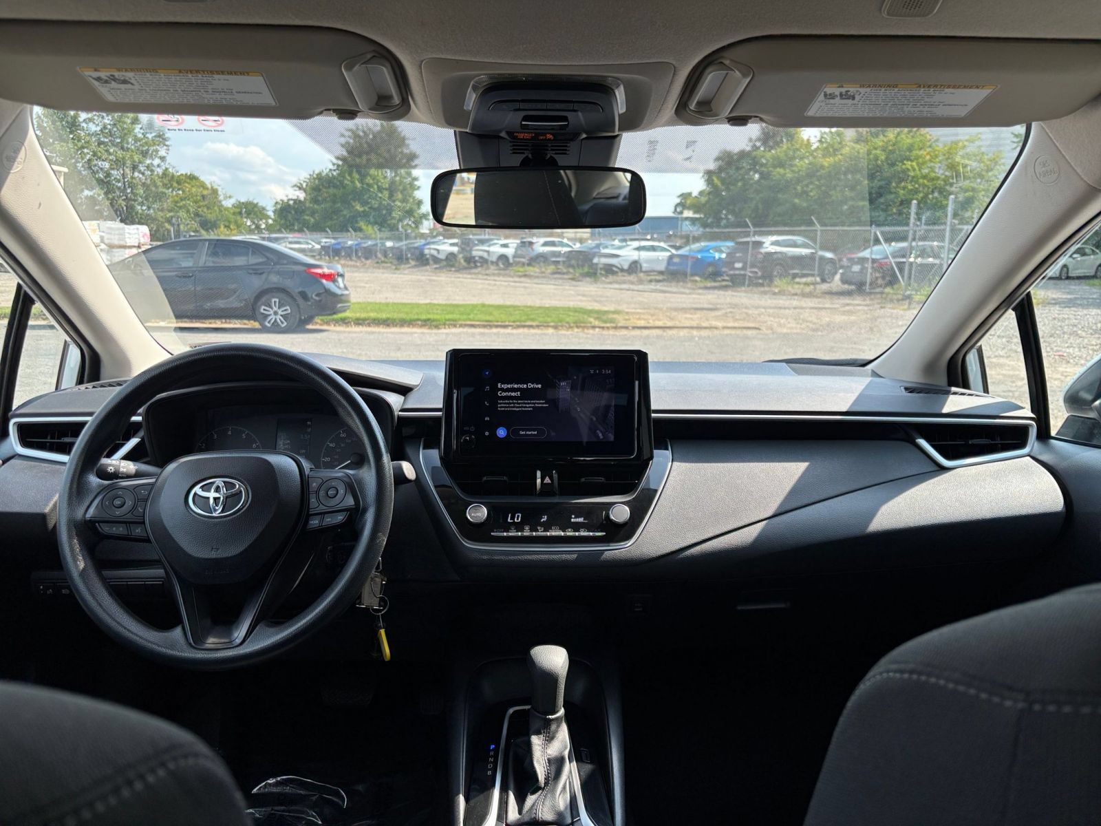 Used 2025 Toyota Corolla LE FWD image 30