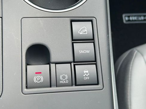New 2026 Toyota Highlander XLE AWD/4WD image 31