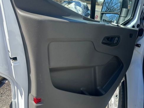 Used 2024 Ford Transit 250 Low Roof w/ Exterior Upgrade Package image 8