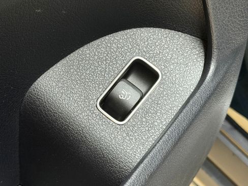 Used 2023 Mercedes-Benz GLS 450 4MATIC image 20