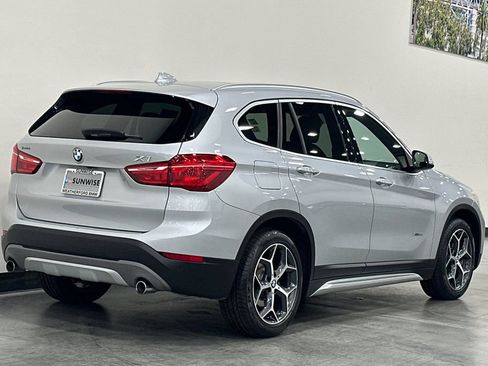 Used 2018 BMW X1 xDrive28i AWD/4WD image 4