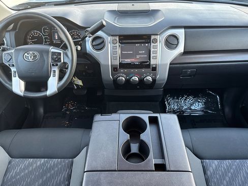 Certified 2018 Toyota Tundra SR5 image 12