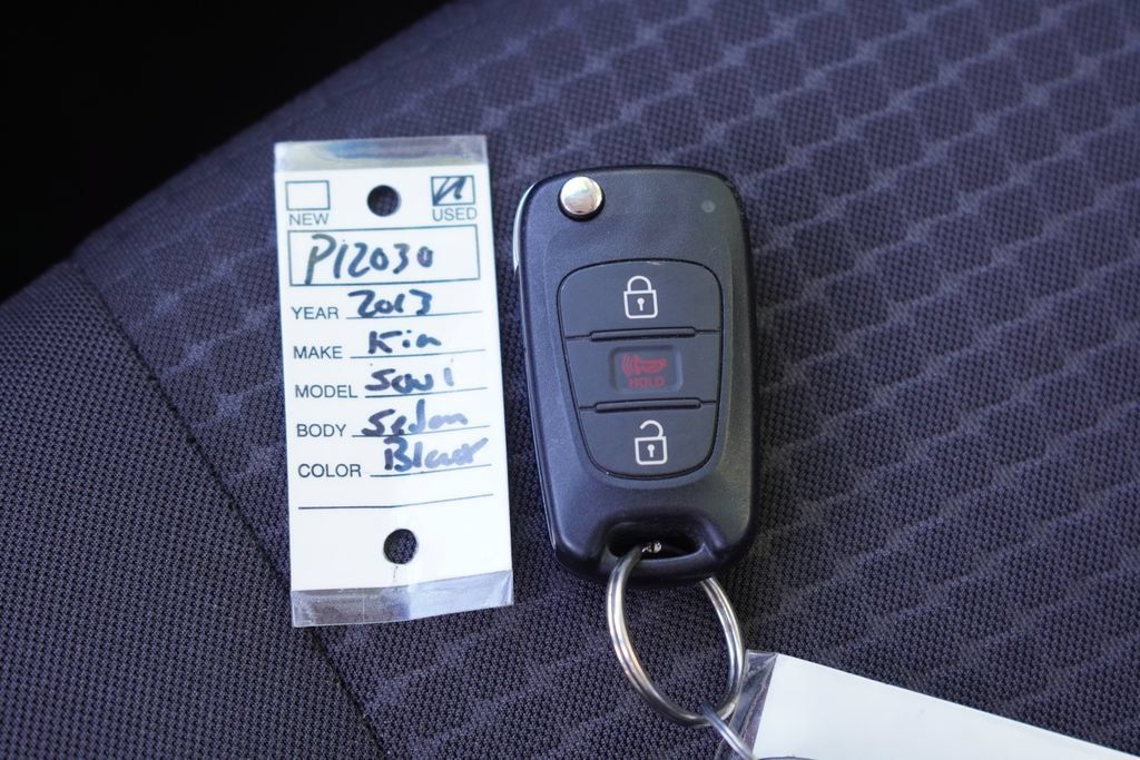Used 2013 Kia Soul FWD image 26